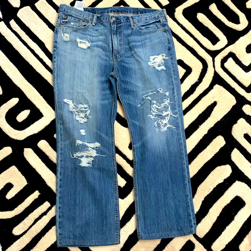Men’s LEVI STRAUSS & CO #514  distressed jeans 40x30